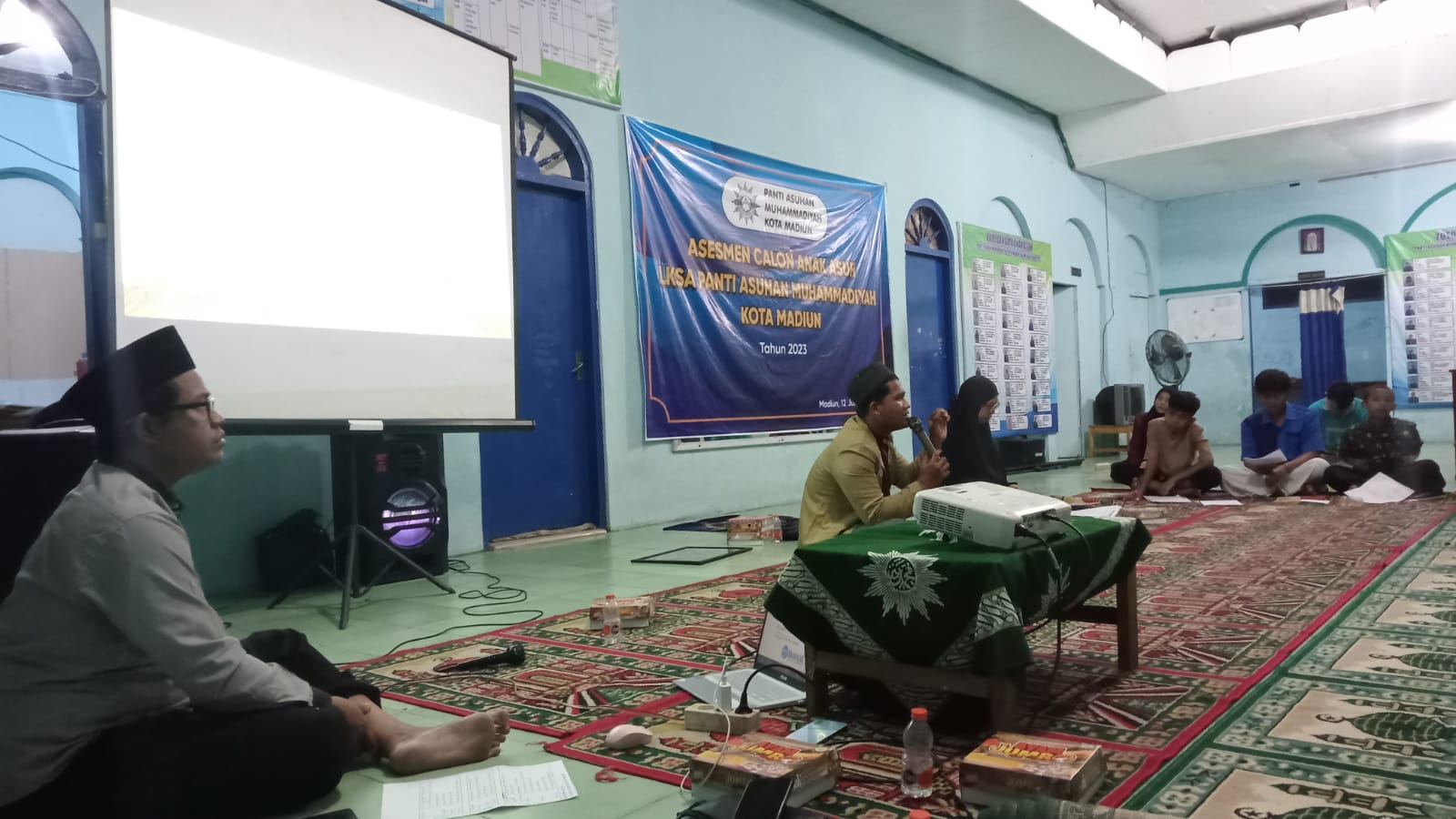 Bangun Kemandirian Anak Panti, Prodi Ilmu Komunikasi UMMAD Sukses Laksanakan Kegiatan PKM