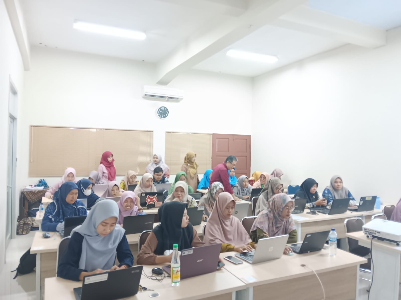 UMMAD Ikuti Ujian Evaluasi Praktek pelaksanaan Short Course Akuntansi PWM Jatim