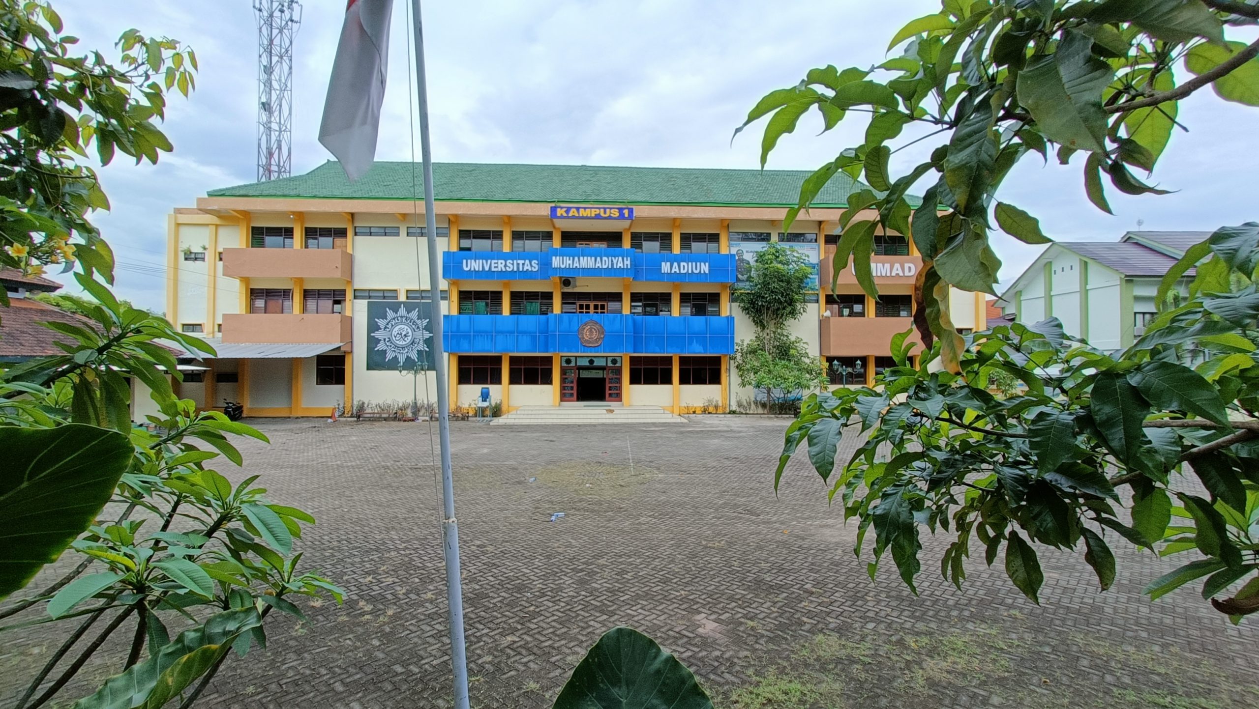 Hasil Survey Kinerja Tata Pamong  Universitas Muhammadiyah Madiun