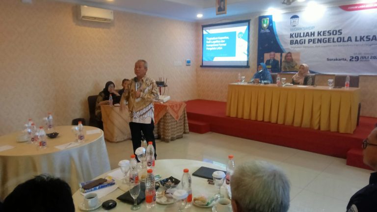 UMMAD Siapkan 100 Beasiswa Kader, Bekerjasama dengan Ustadz Kondang