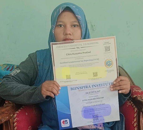 Peroleh Sertifikat CFTR, Citra Kusuma Putri, Mahasiswa Prodi Ilmu Aktuaria UMMAD Lulus Ujian Sertifikasi Kompetensi Perpajakan